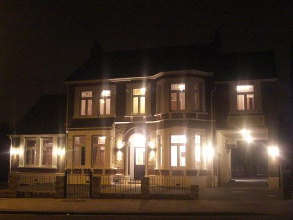 Devonshire Hotel Hornchurch Extérieur photo